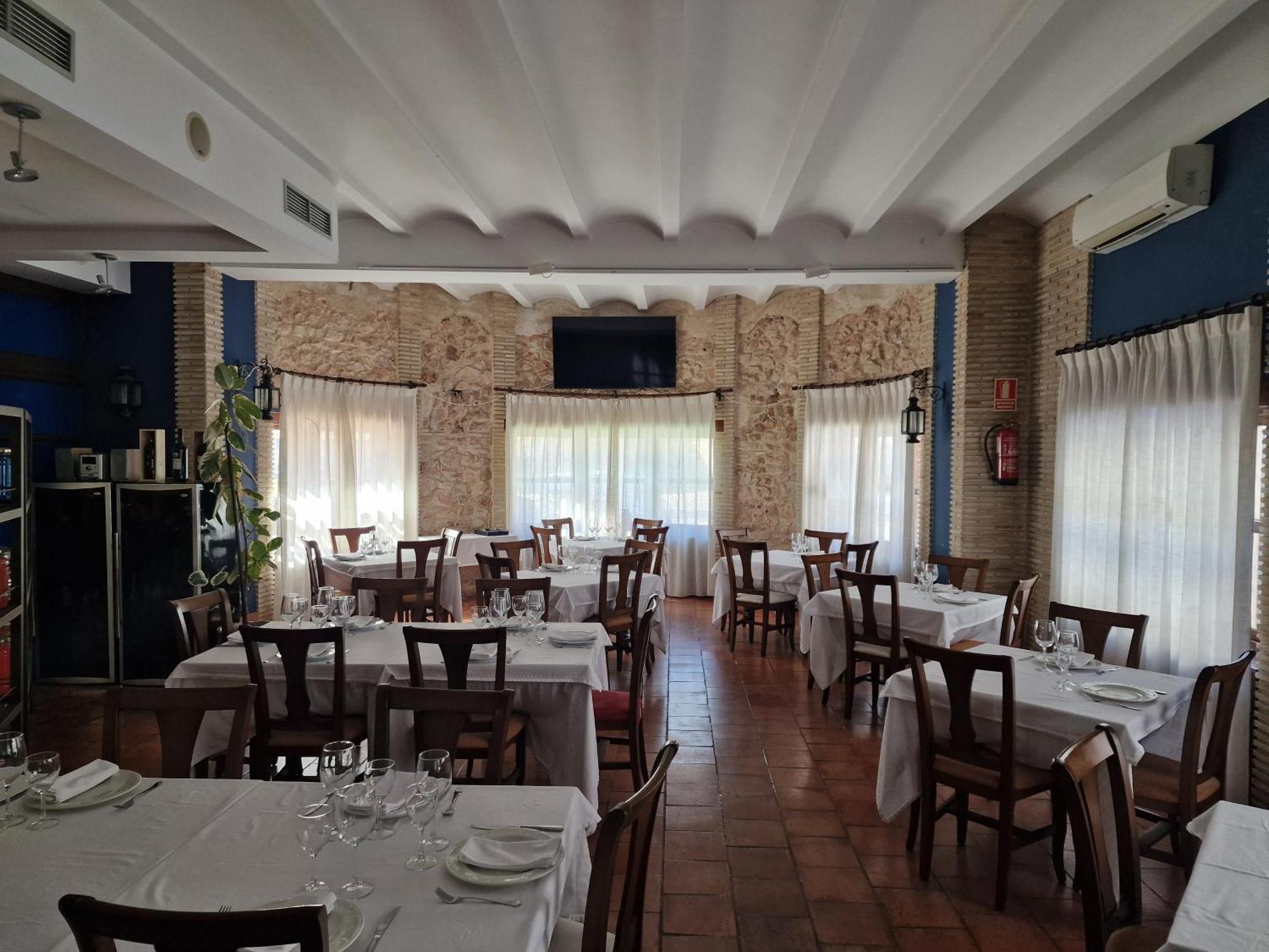 Hotel Restaurante Setos Motilla Del Palancar Esterno foto